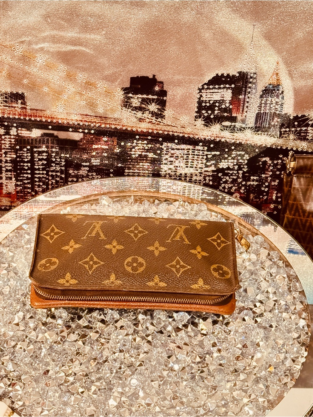 Louis Vuitton Monogram Zip Around Wallet in Brown and Gold - Picture 9 of 12